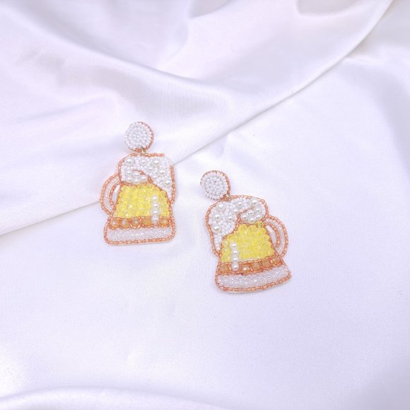 Seed Bead Earring, BEER earring, GAMEDAY seed bead, India seed bead hand made - Picture 3 of 4